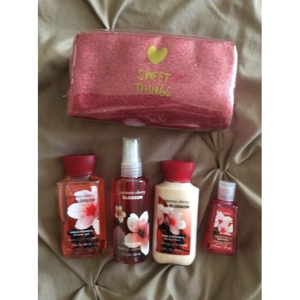 Bath and Body Works Sweet Things B21